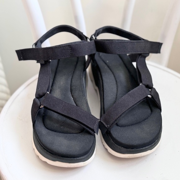 Platform Wedge Teva Sandals Shoes Black size 10 - Picture 1 of 5